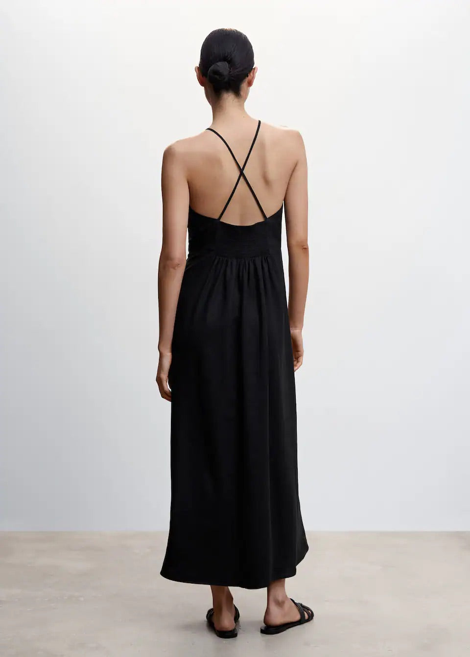 Linen cross-back dress