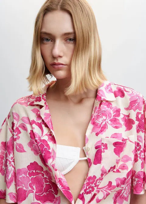 Floral shirt with knot