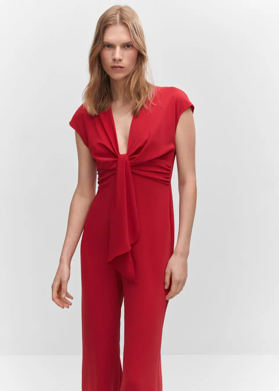 Short-sleeved jumpsuit with knot detail