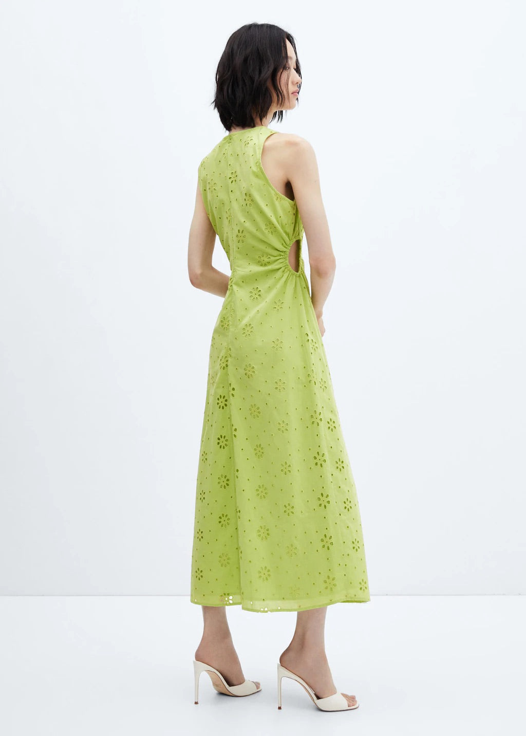 Embroidered dress with side slits