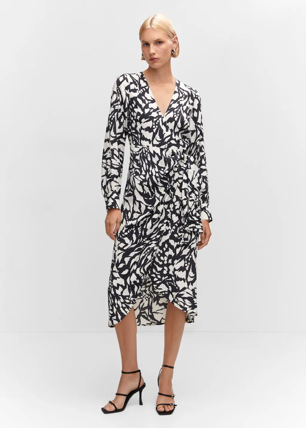 Print wrap dress