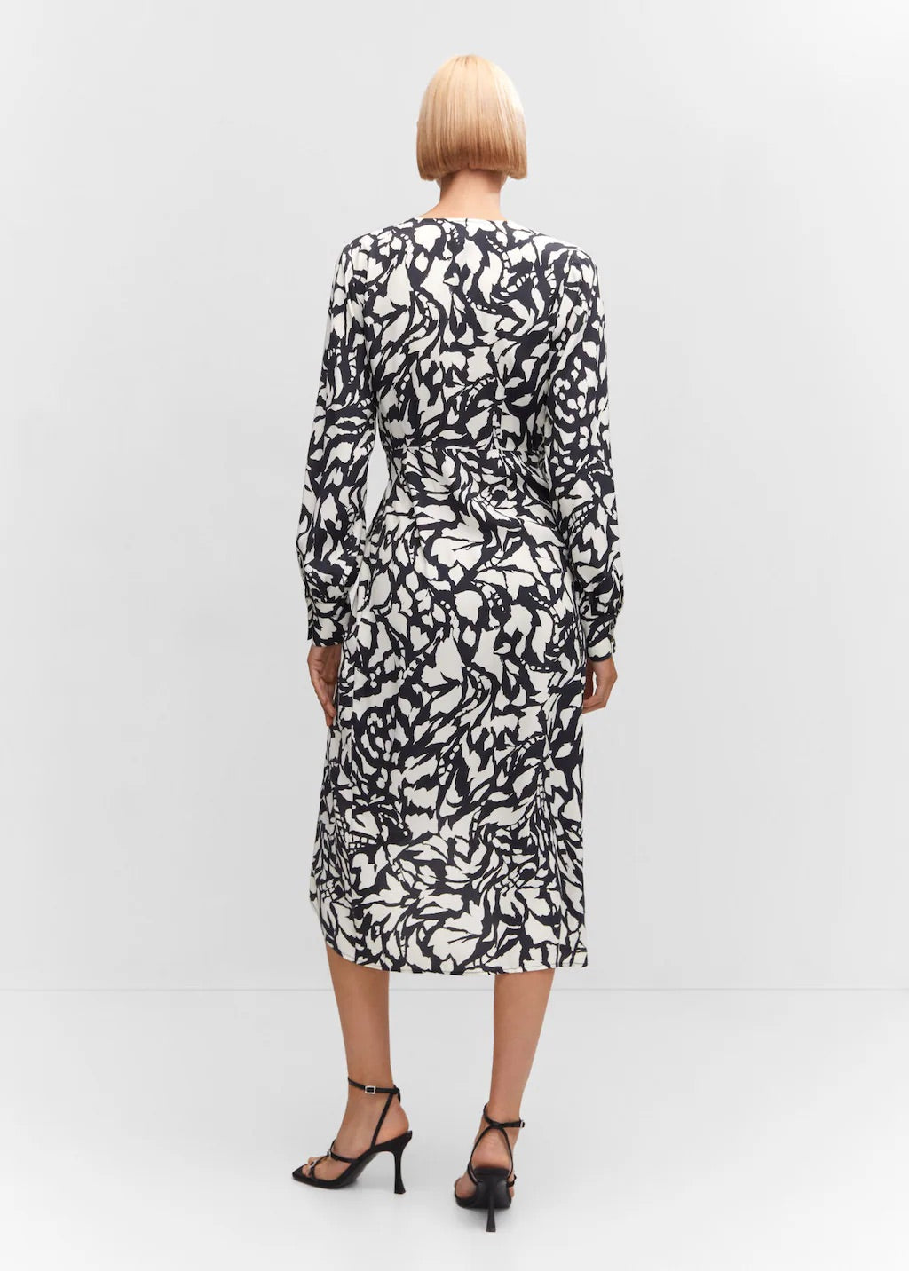 Print wrap dress