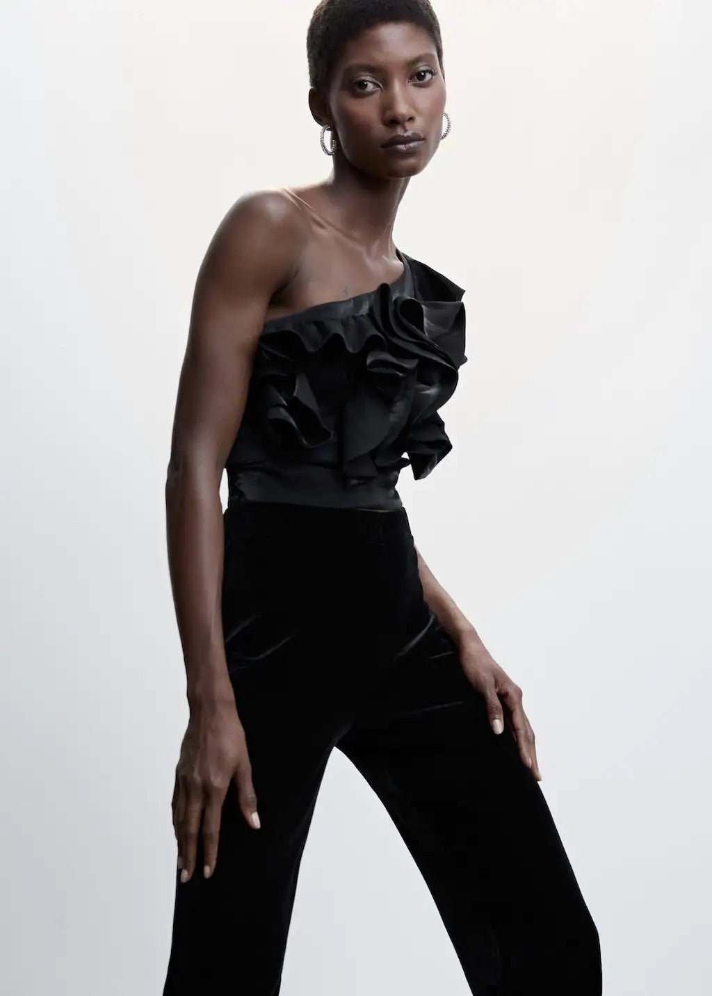 Asymmetric ruffled blouse - Laurel Morgan