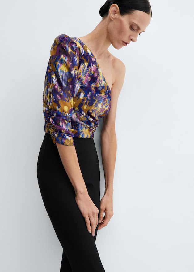 Asymmetrical printed blouse - Laurel Morgan