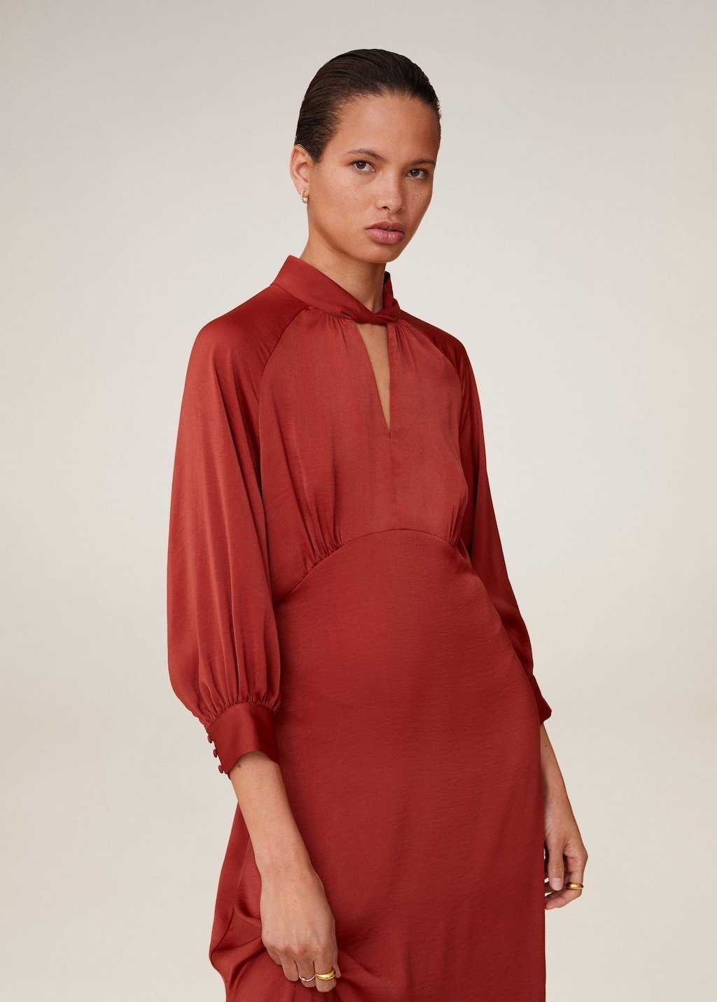 Asymmetrical satin dress - Laurel Morgan