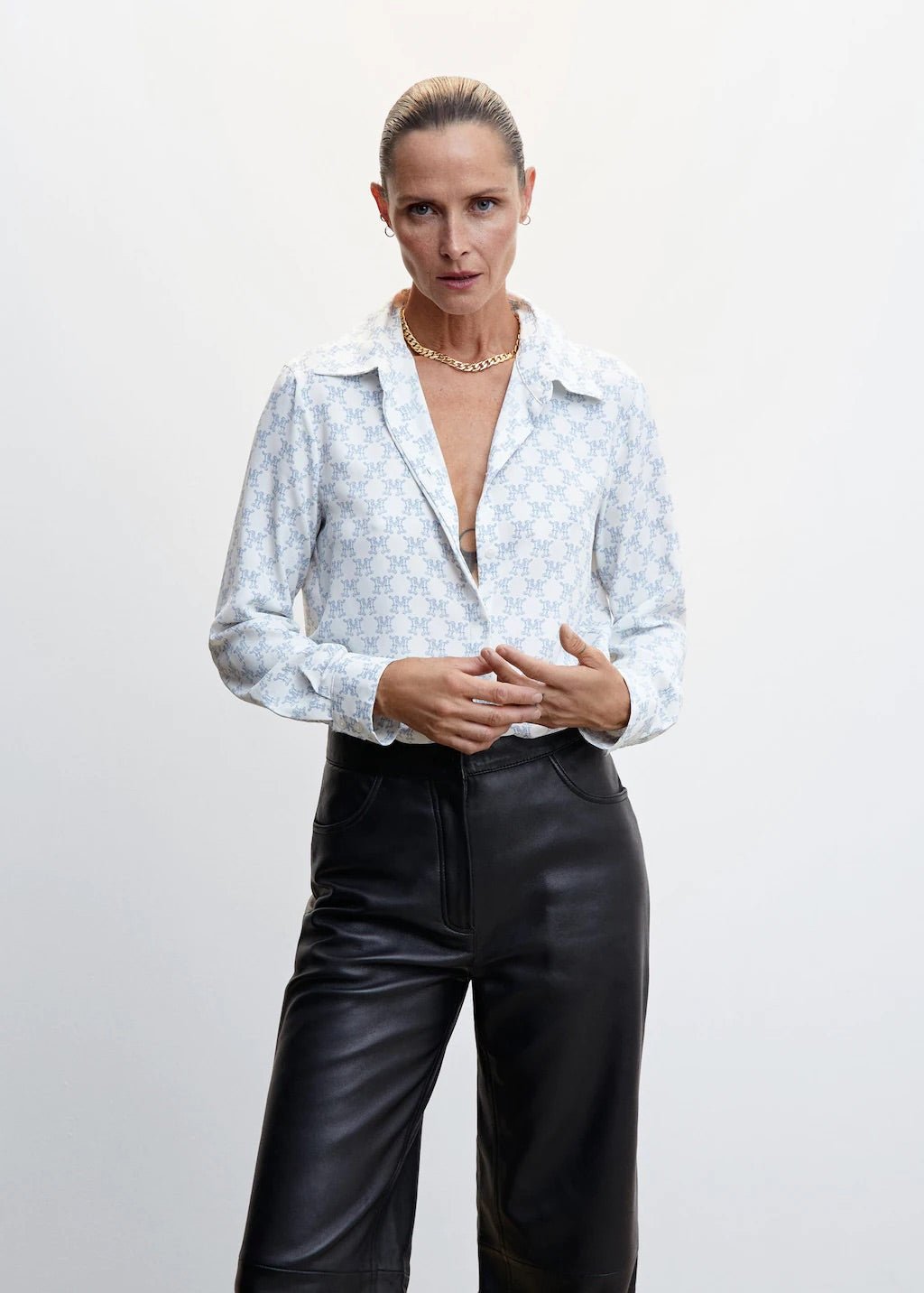 Buttoned flowy shirt - Laurel Morgan