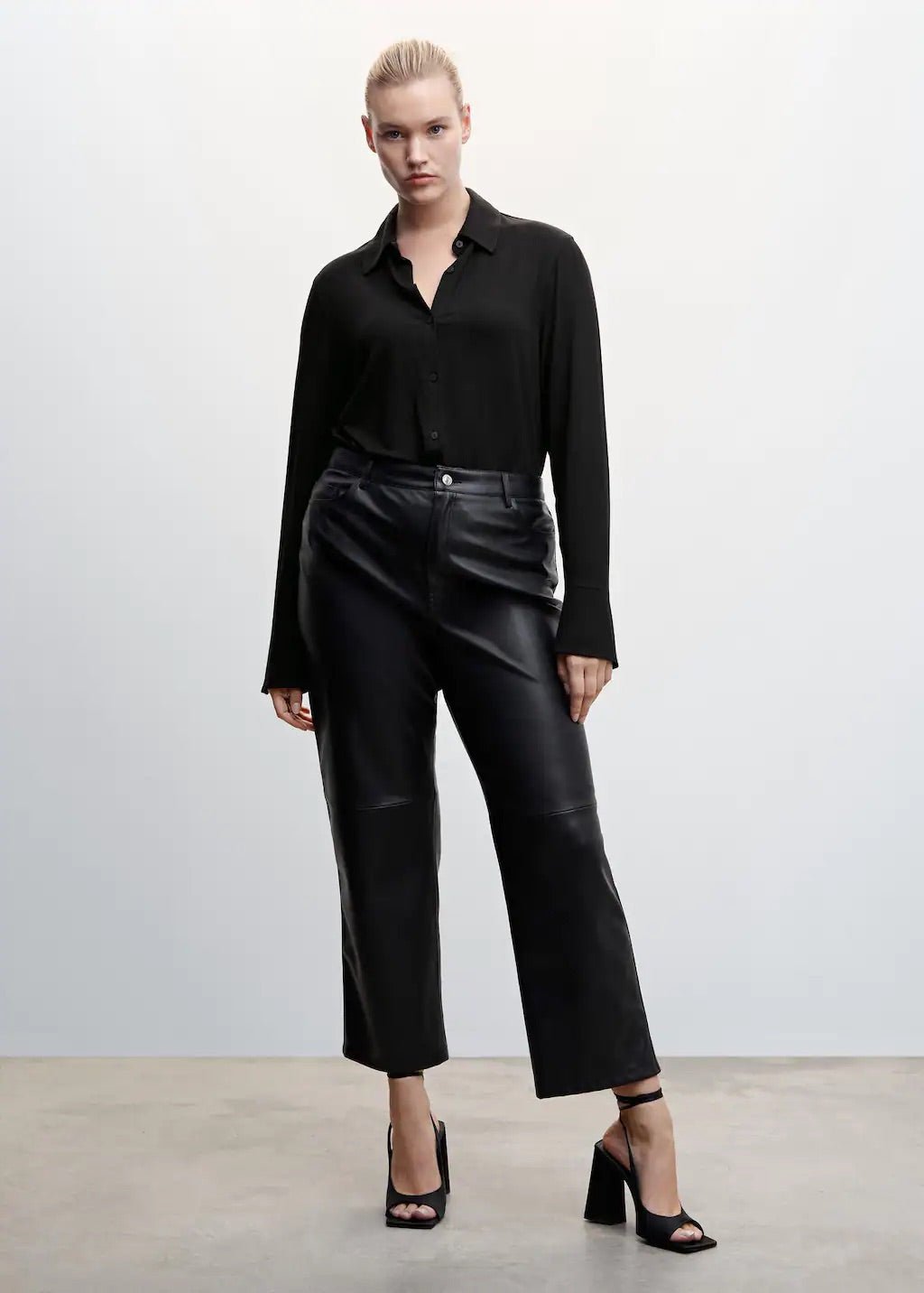 Buttoned flowy shirt - Laurel Morgan