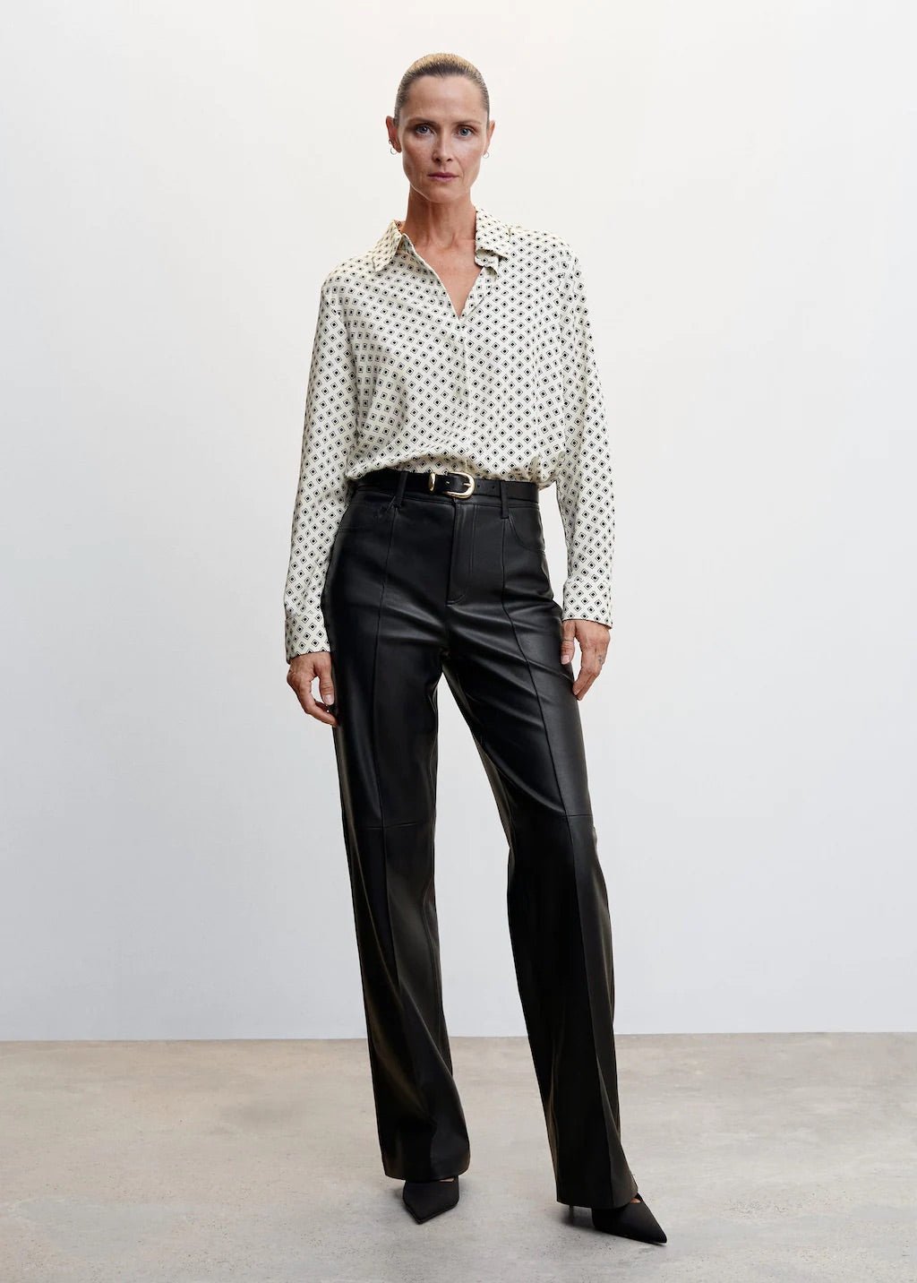 Buttoned flowy shirt - Laurel Morgan