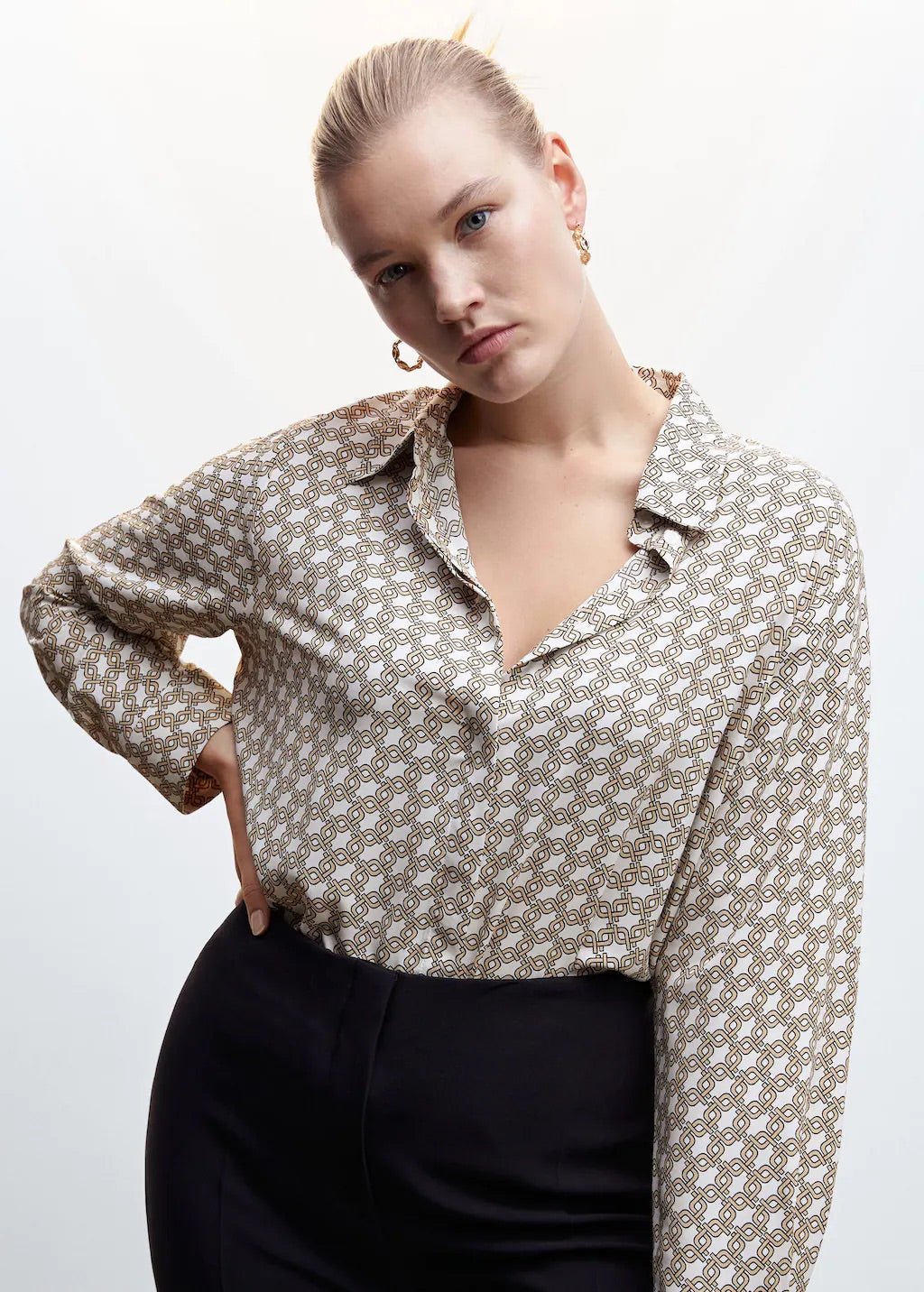 Buttoned flowy shirt - Laurel Morgan