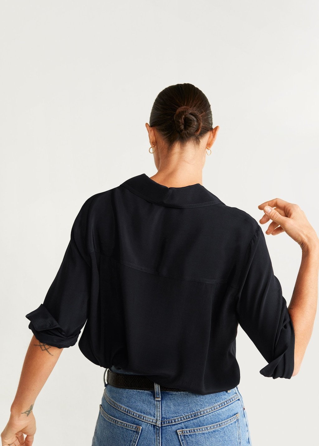 Chest-pocket flowy blouse - Laurel Morgan