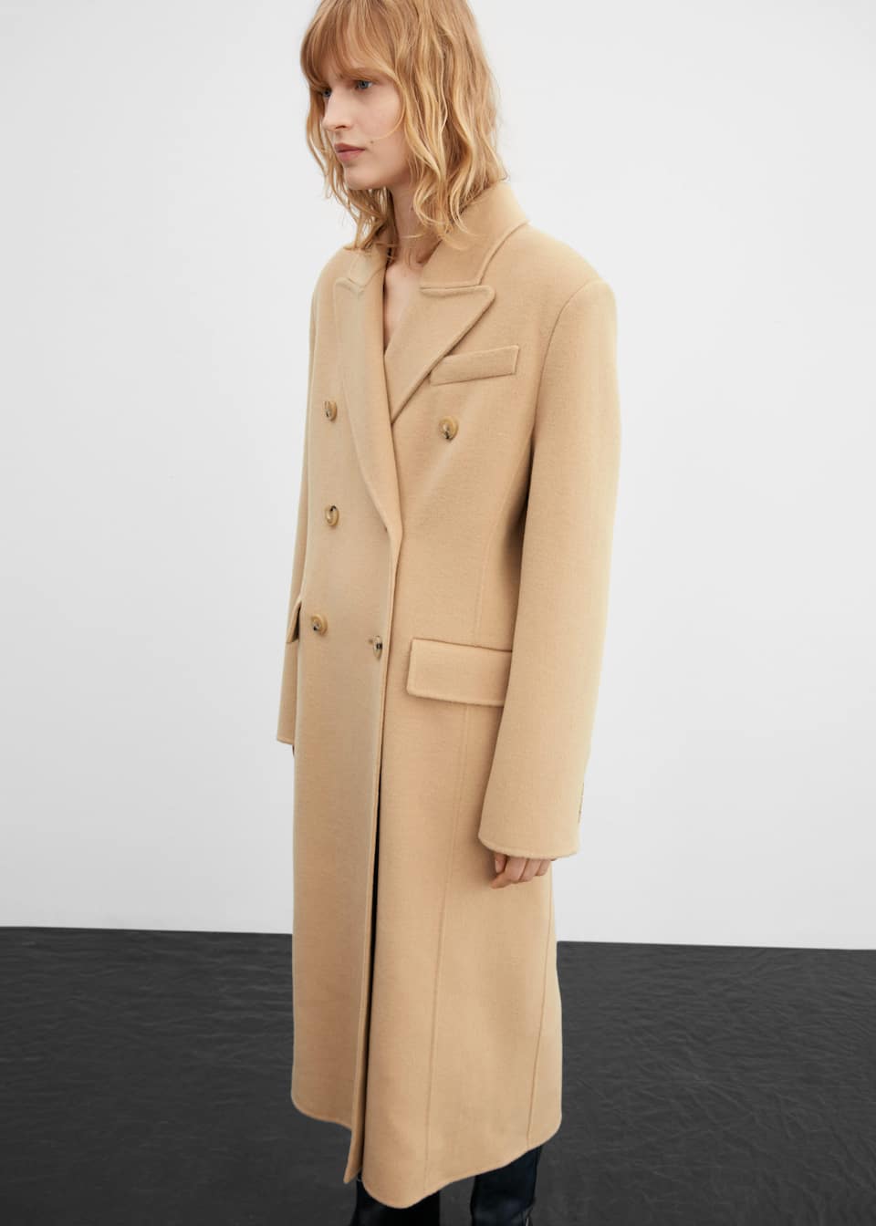 Double-breasted virgin wool coat - Laurel Morgan