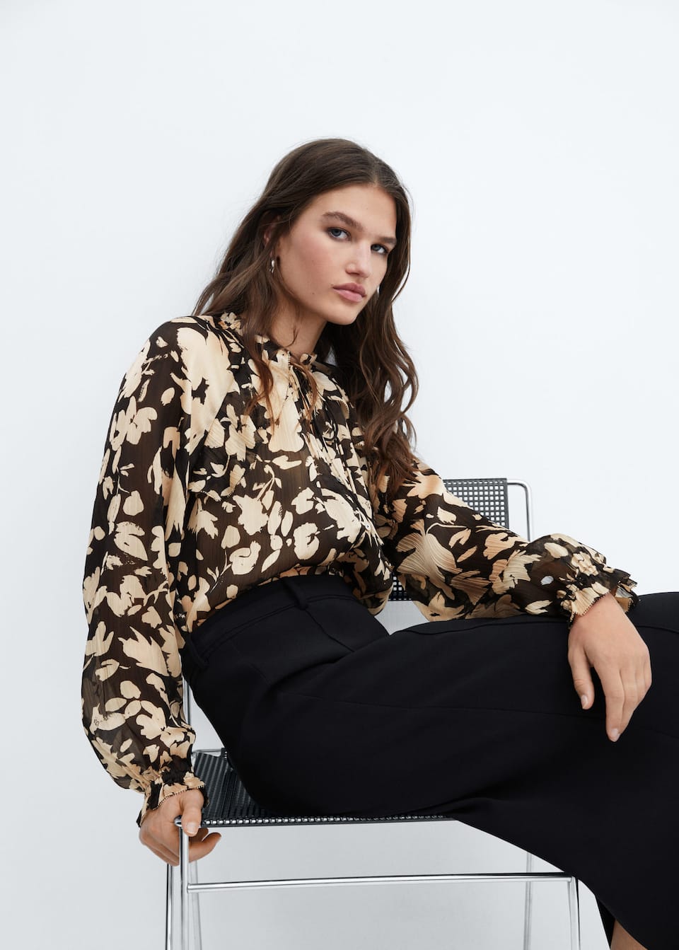 Floral-print flowy blouse - Laurel Morgan