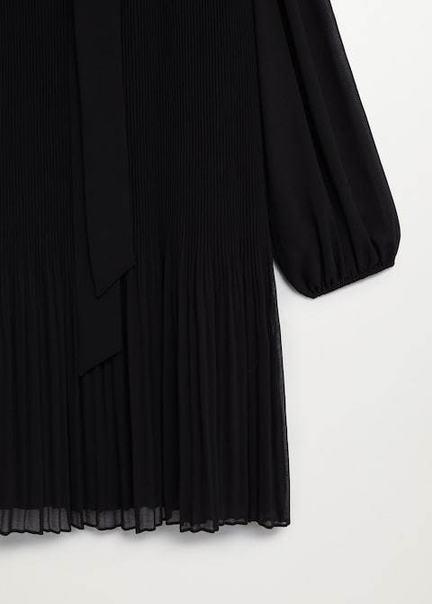 Flowy pleated dress - Laurel Morgan