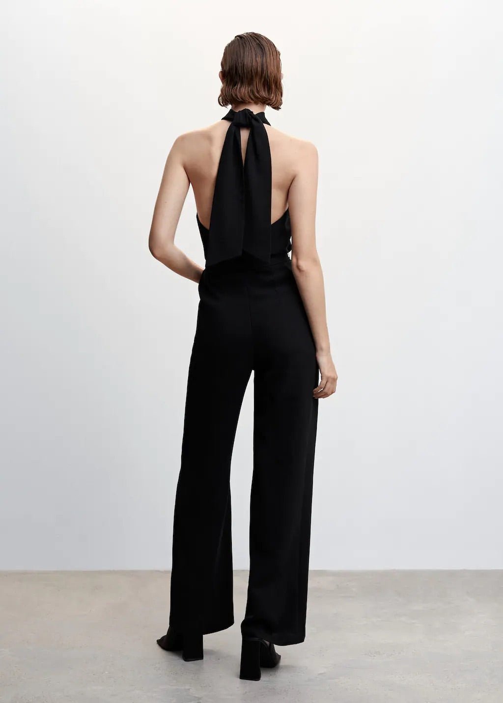 Halter neck jumpsuit - Laurel Morgan