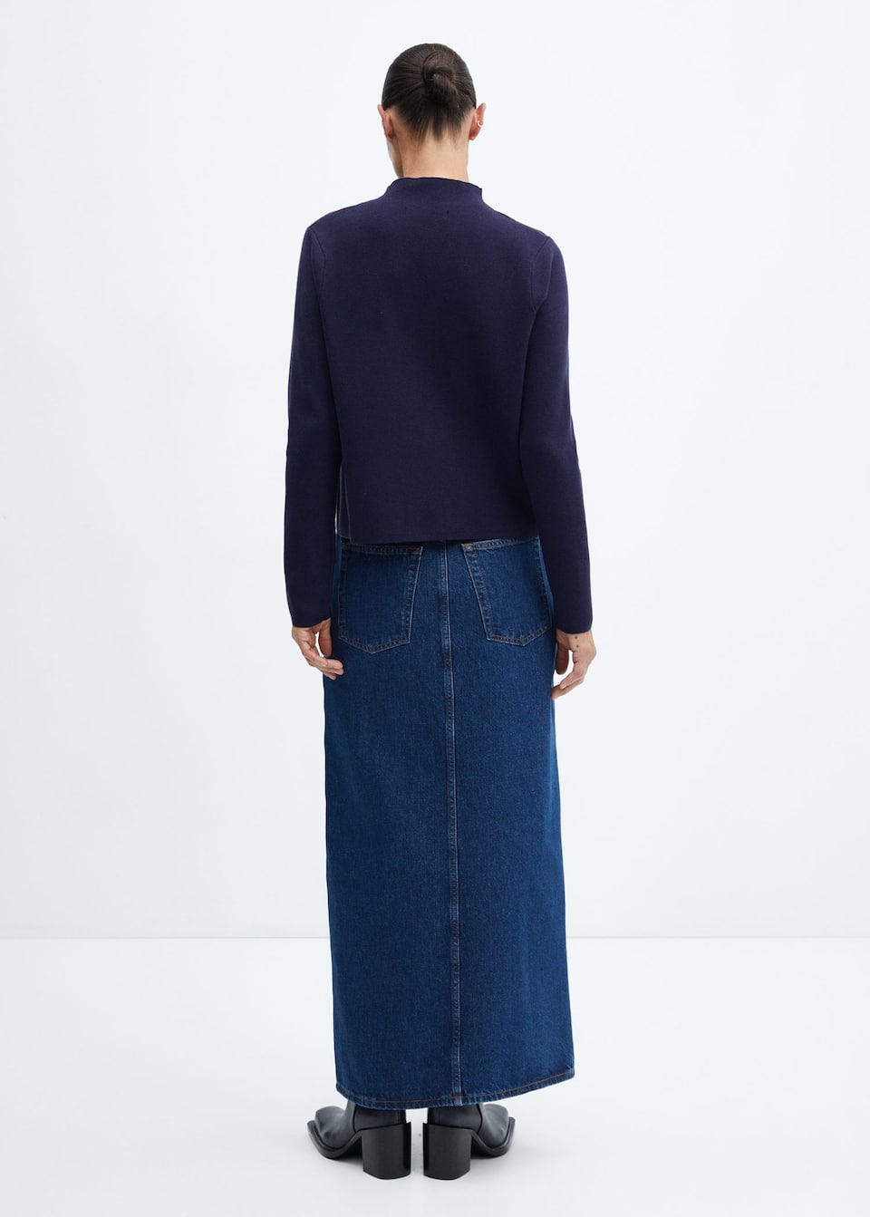 High collar sweater - Laurel Morgan