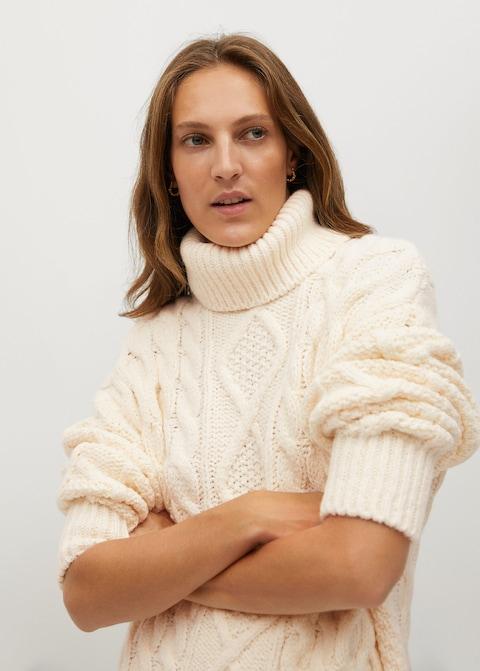 Knitted turtleneck dress - Laurel Morgan