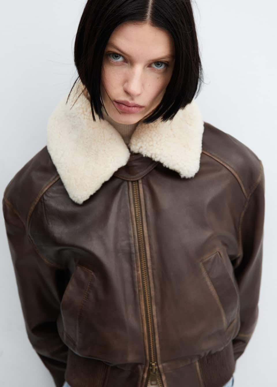 Leather bomber jacket with shearling collar - Laurel Morgan