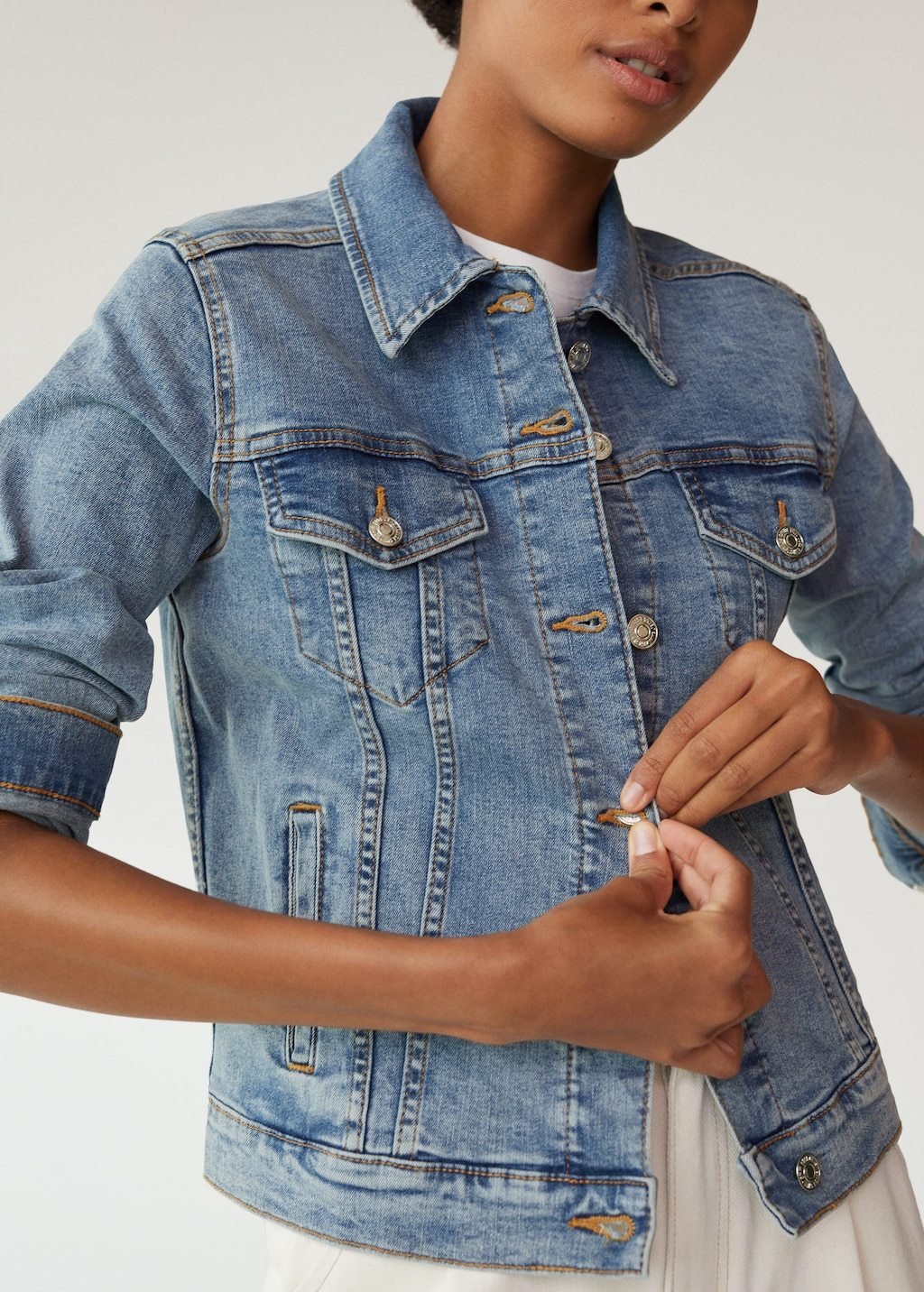 Light denim jacket - Laurel Morgan