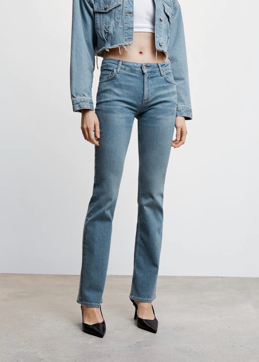 Low rise flare jeans