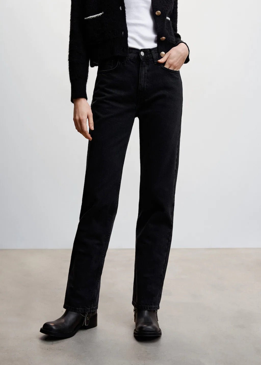 Mid-rise straight jeans