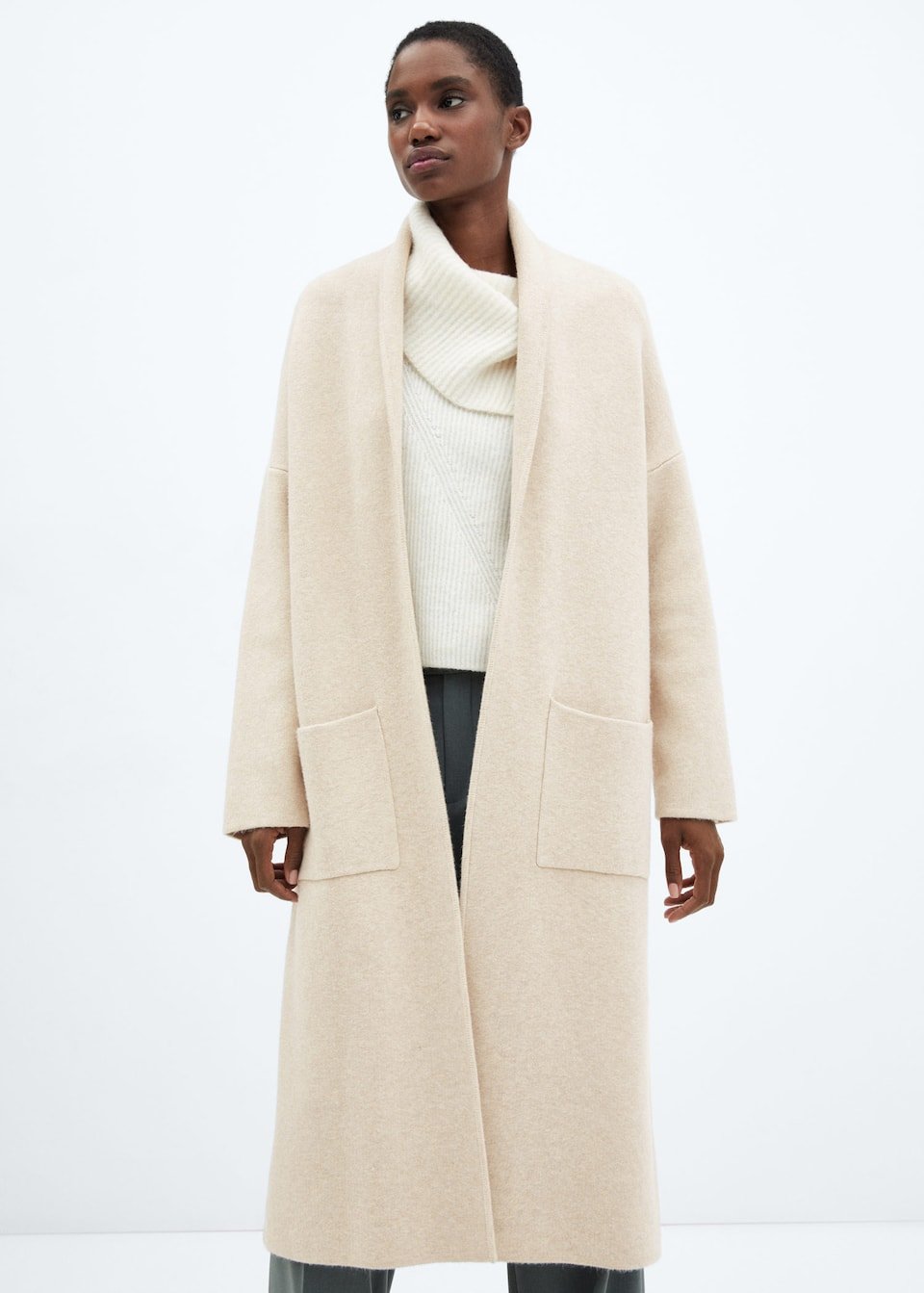 Oversized knitted coat with pockets - Laurel Morgan