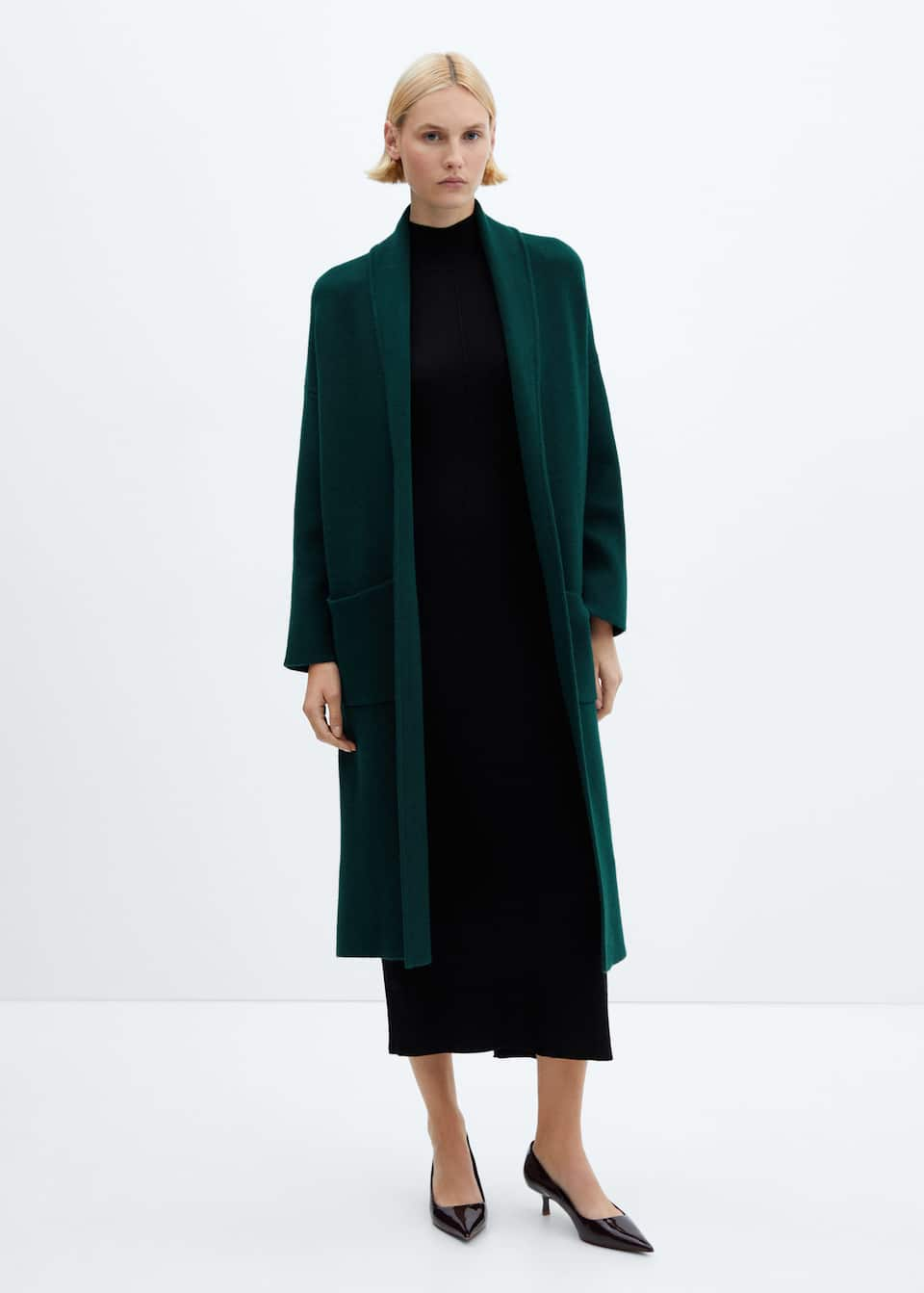 Oversized knitted coat with pockets - Laurel Morgan