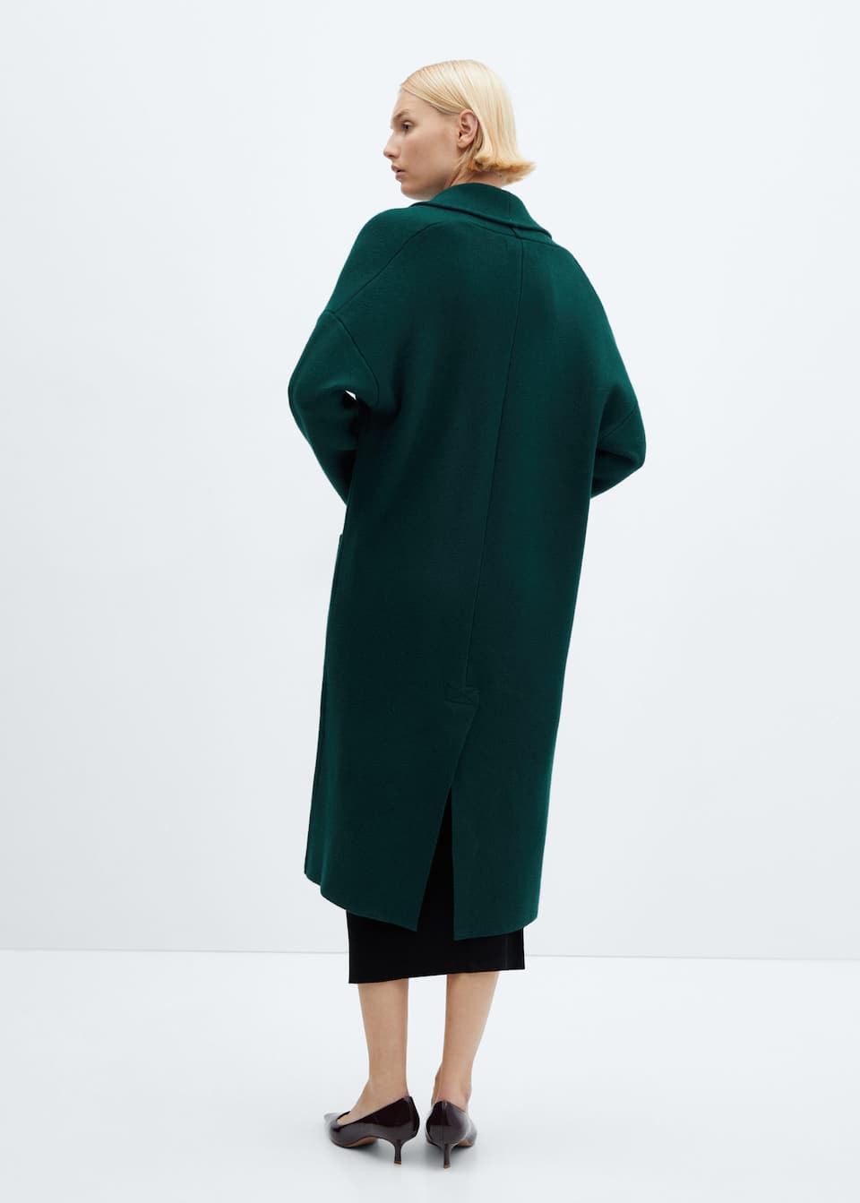 Oversized knitted coat with pockets - Laurel Morgan