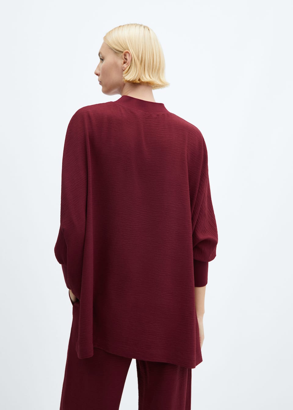 Oversized textured sweatshirt - Laurel Morgan