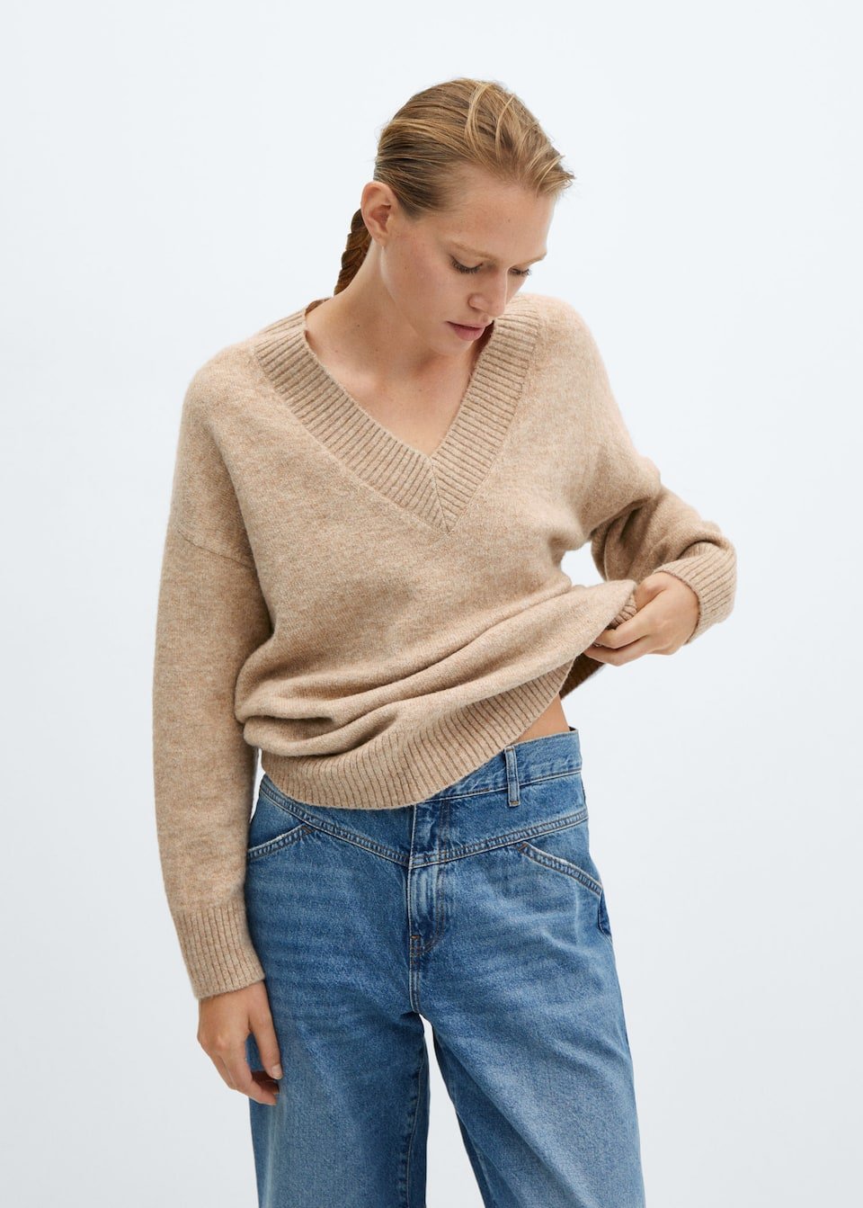 Oversized V-neck sweater - Laurel Morgan