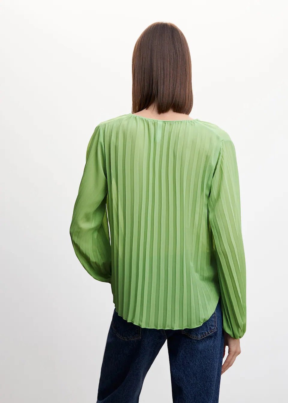 Pleated blouse with puffed sleeves - Laurel Morgan