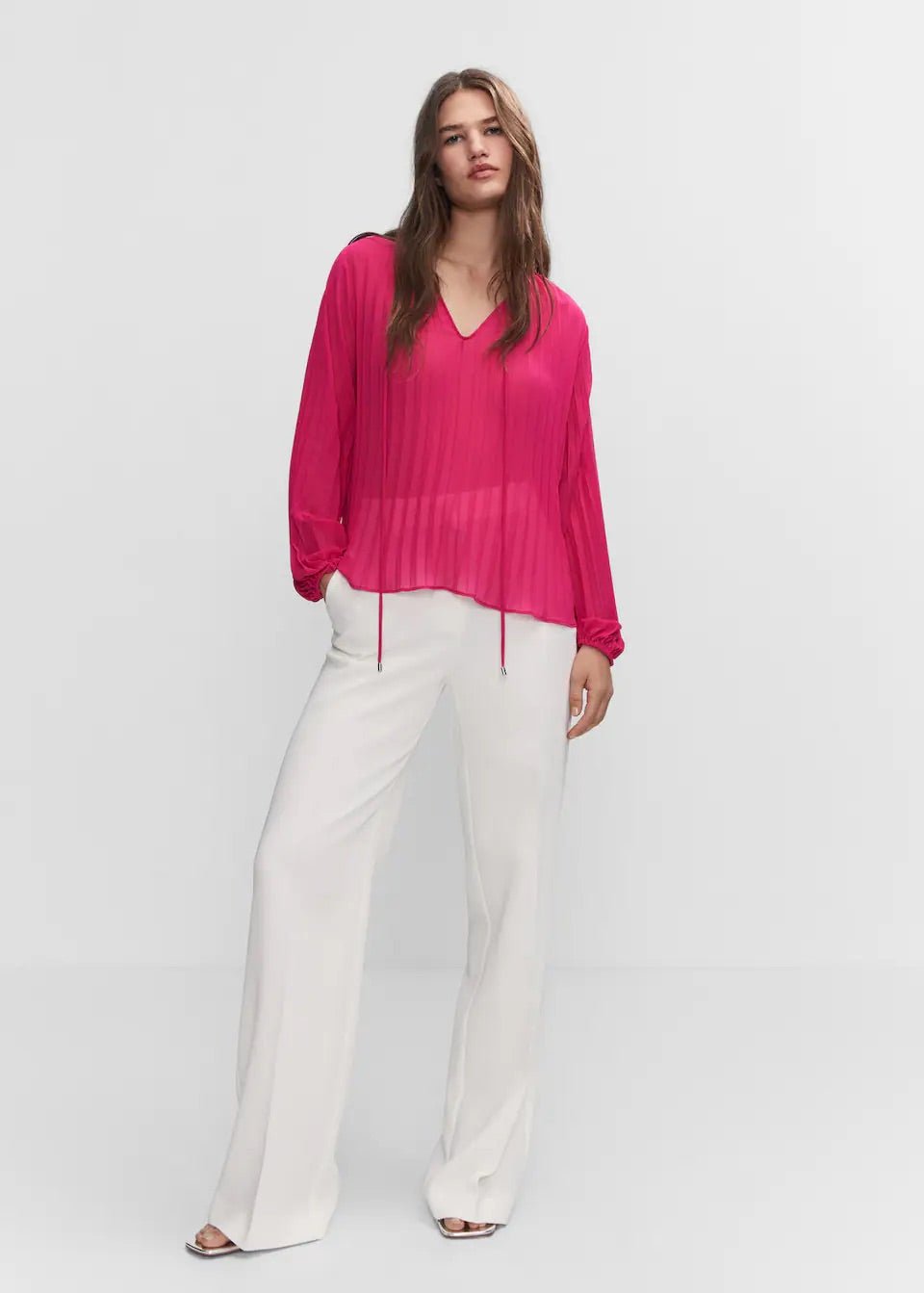 Pleated blouse with puffed sleeves - Laurel Morgan