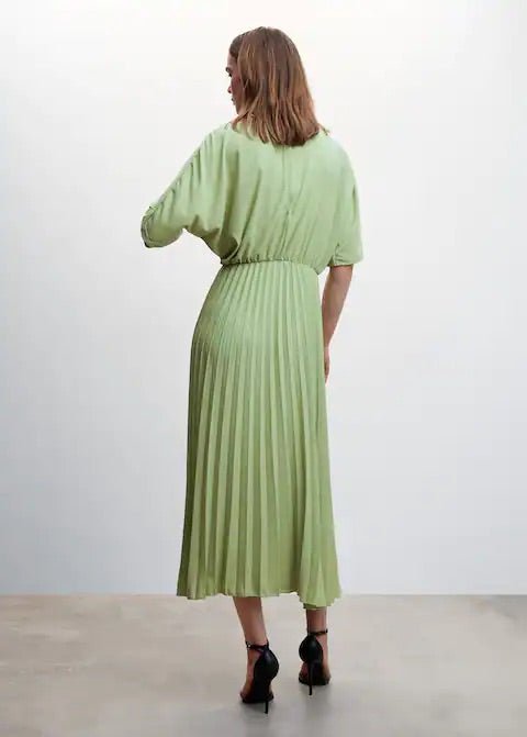 Pleated long dress - Laurel Morgan