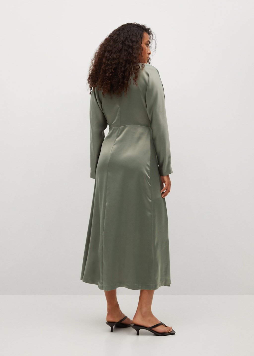 Pleated satin dress - Laurel Morgan