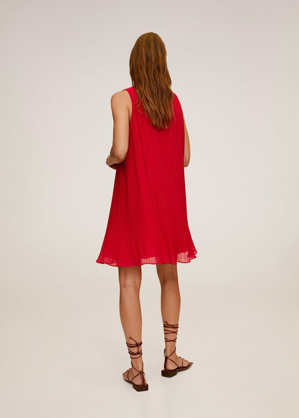 Pleated short dress - Laurel Morgan