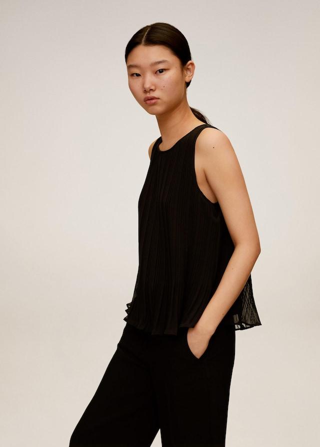 Pleated top - Laurel Morgan