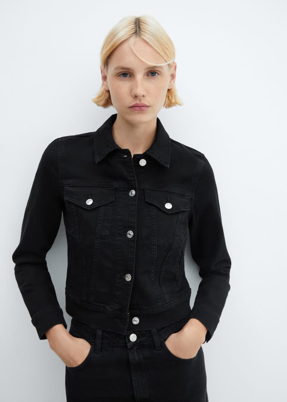 Pocketed denim jacket - Laurel Morgan