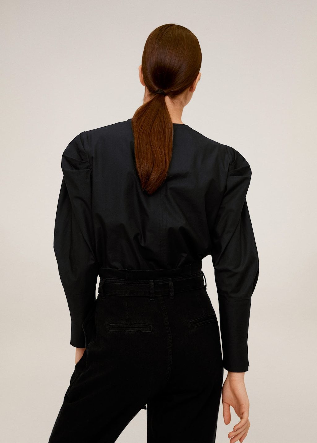 Puffed-shoulder blouse - Laurel Morgan