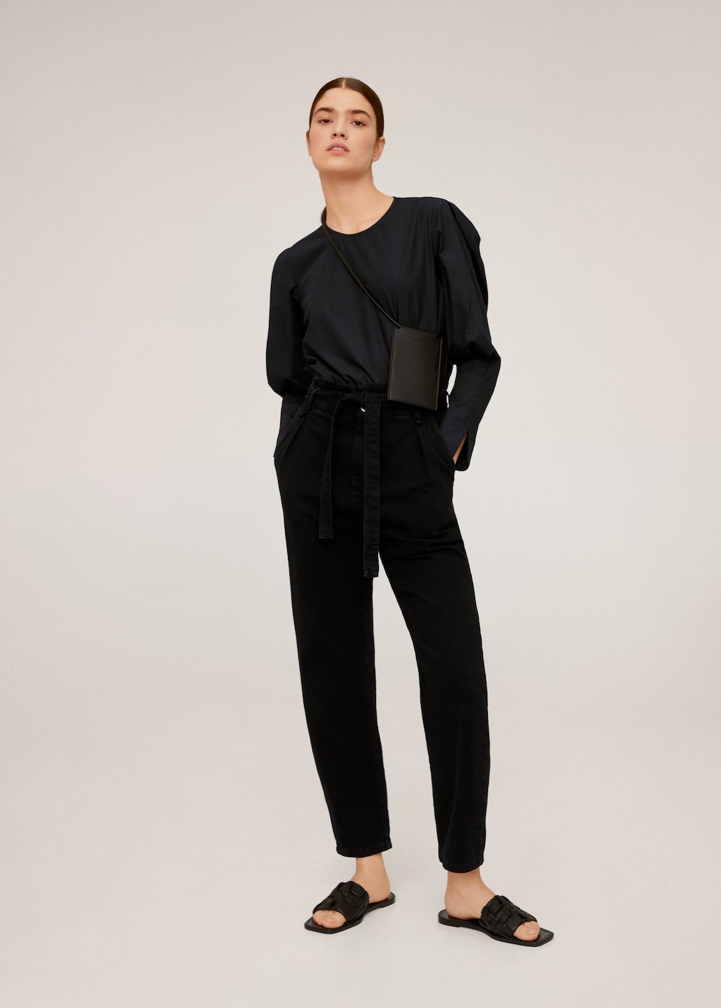 Puffed-shoulder blouse - Laurel Morgan