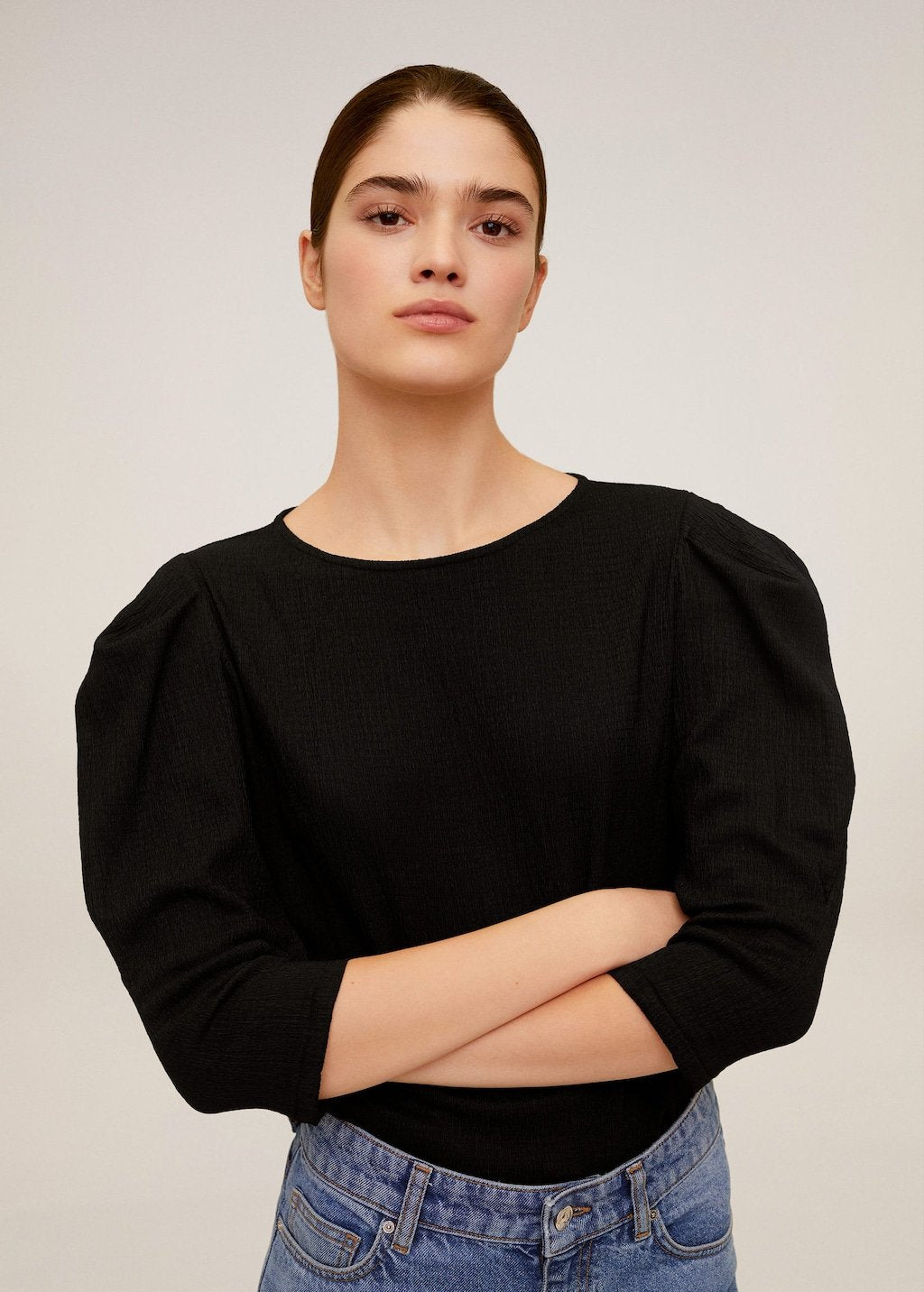 Puffed sleeves pleated t-shirt - Laurel Morgan