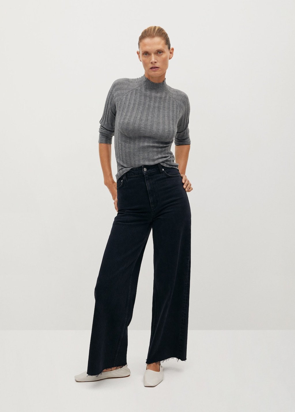 Ribbed fine-knit sweater - Laurel Morgan