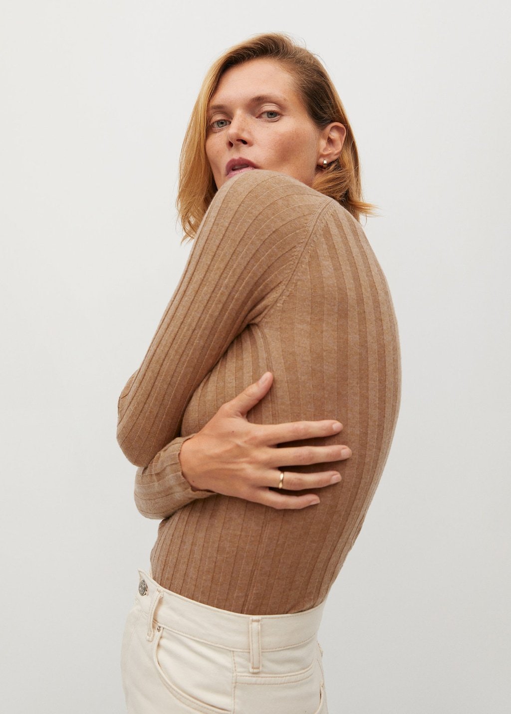 Ribbed fine-knit sweater - Laurel Morgan