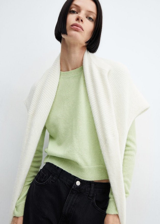 Round-neck knitted sweater - Laurel Morgan