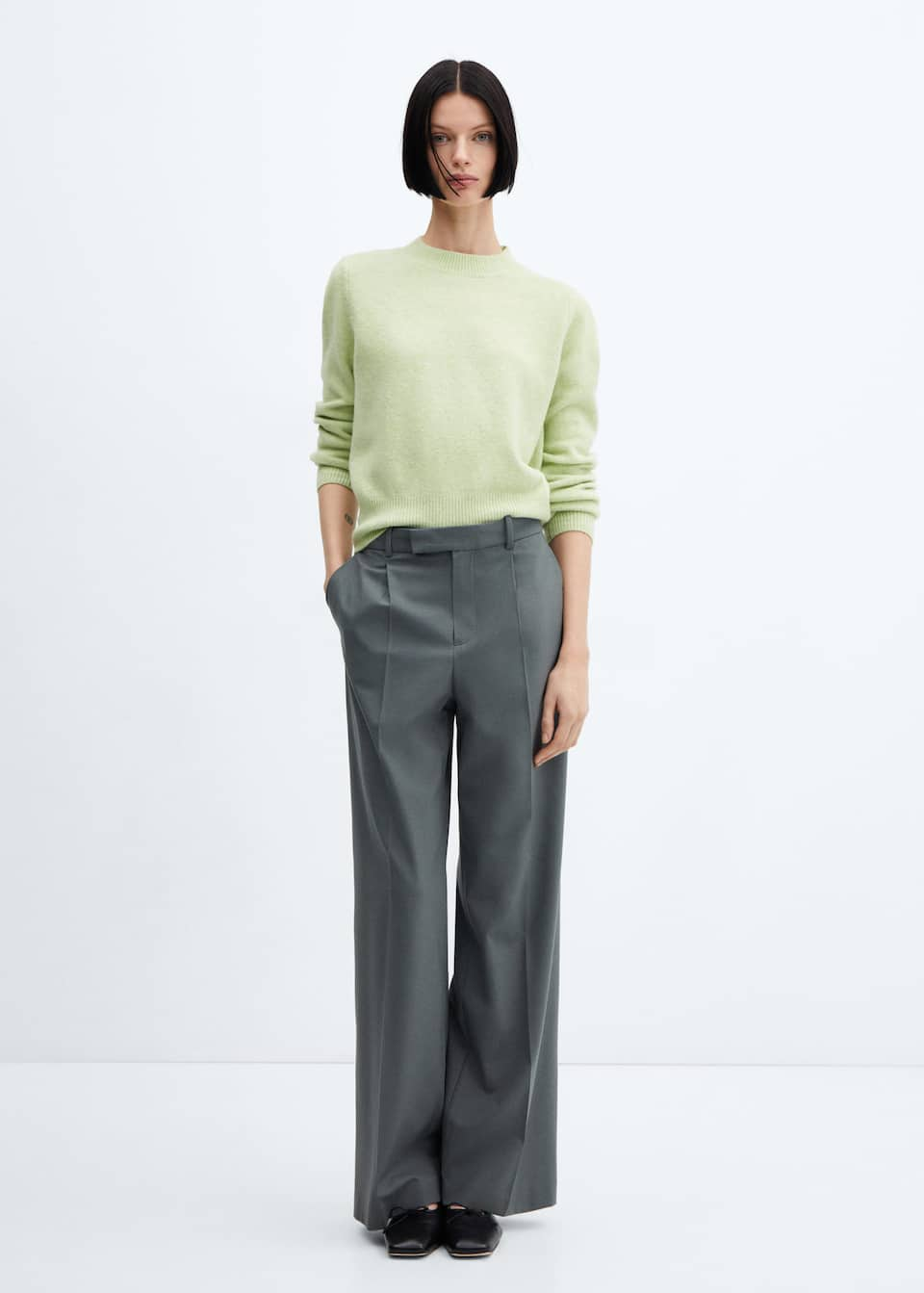 Round-neck knitted sweater - Laurel Morgan