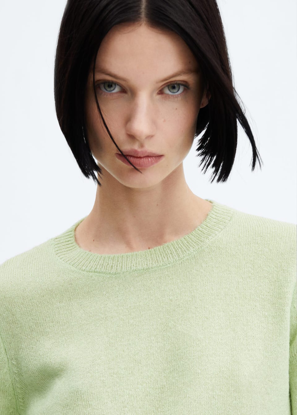 Round-neck knitted sweater - Laurel Morgan