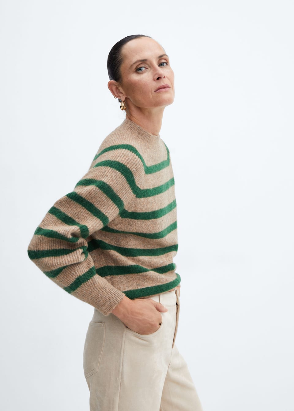 Round-neck striped sweater - Laurel Morgan