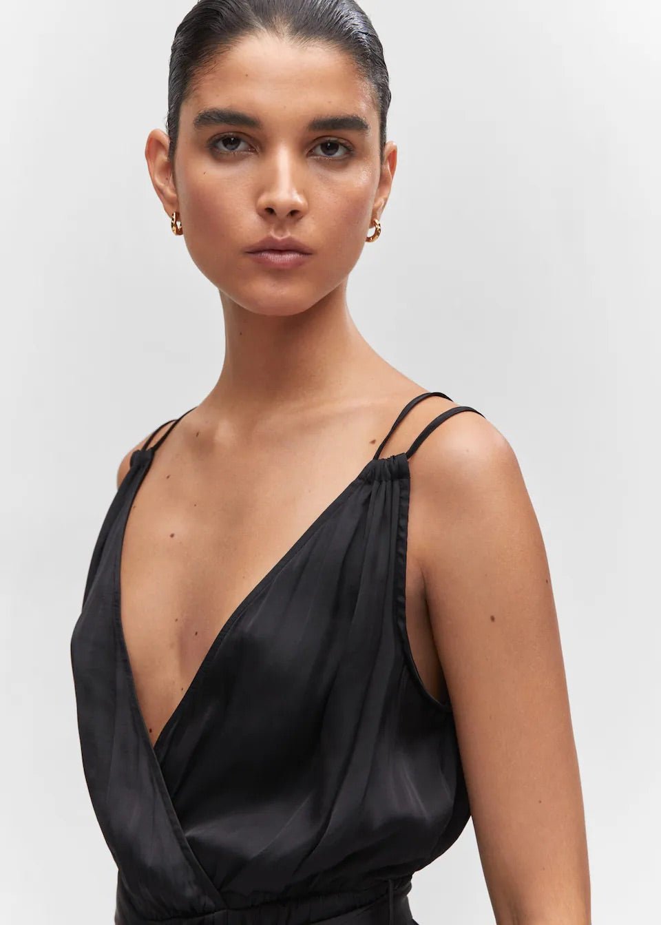 Satin pleated jumpsuit - Laurel Morgan