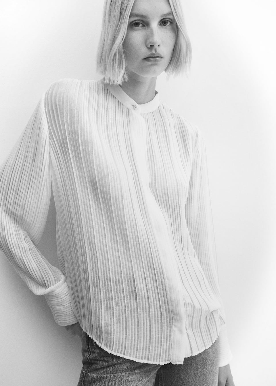 Semi-transparent pleated blouse - Laurel Morgan