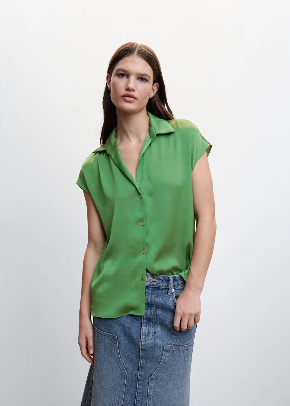 Short-sleeved satin shirt - Laurel Morgan