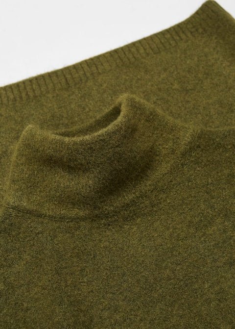 Turtleneck knit sweater - Laurel Morgan