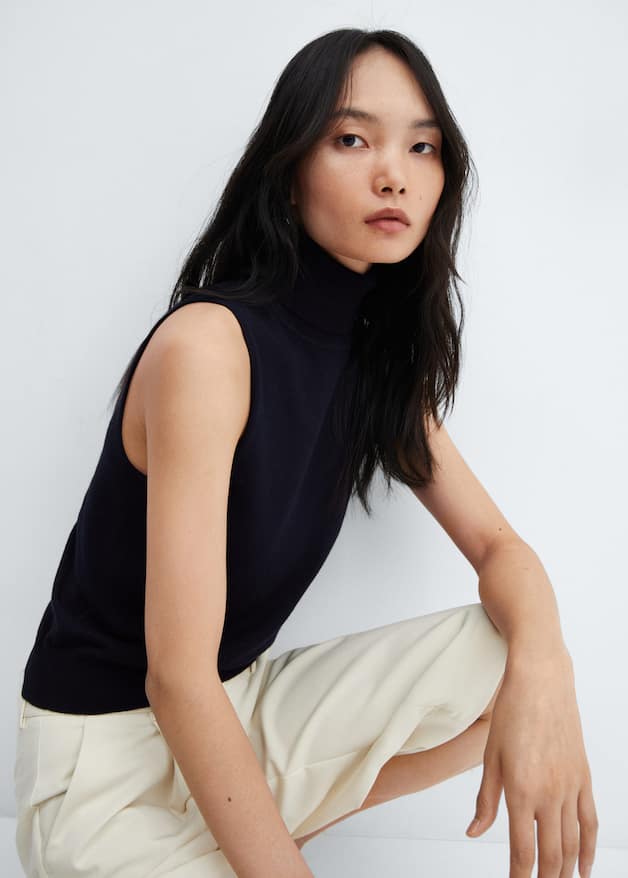 Turtleneck knitted top - Laurel Morgan